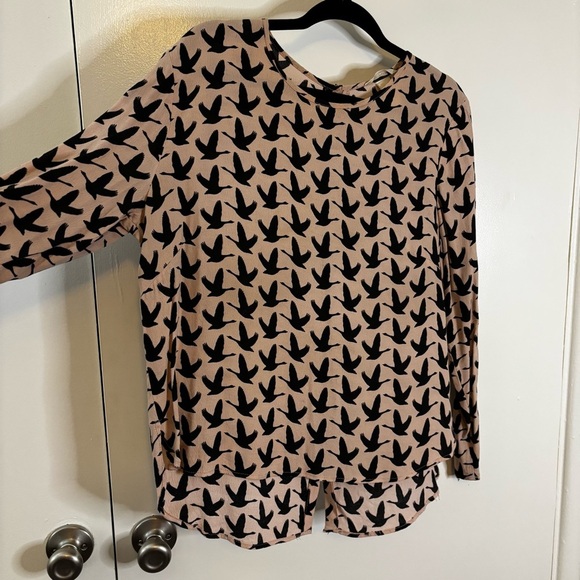 H&M Beige Pink Long Sleeve Blouse Size 10 - Picture 1 of 12